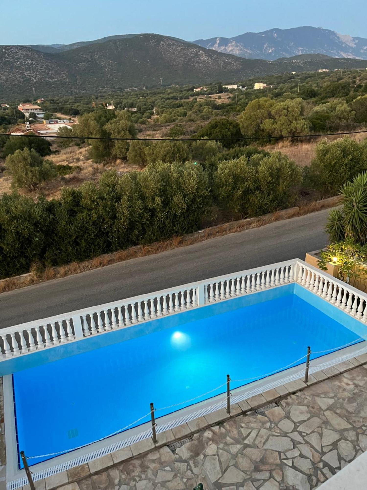 Irini'S Villa Аргостолион Экстерьер фото