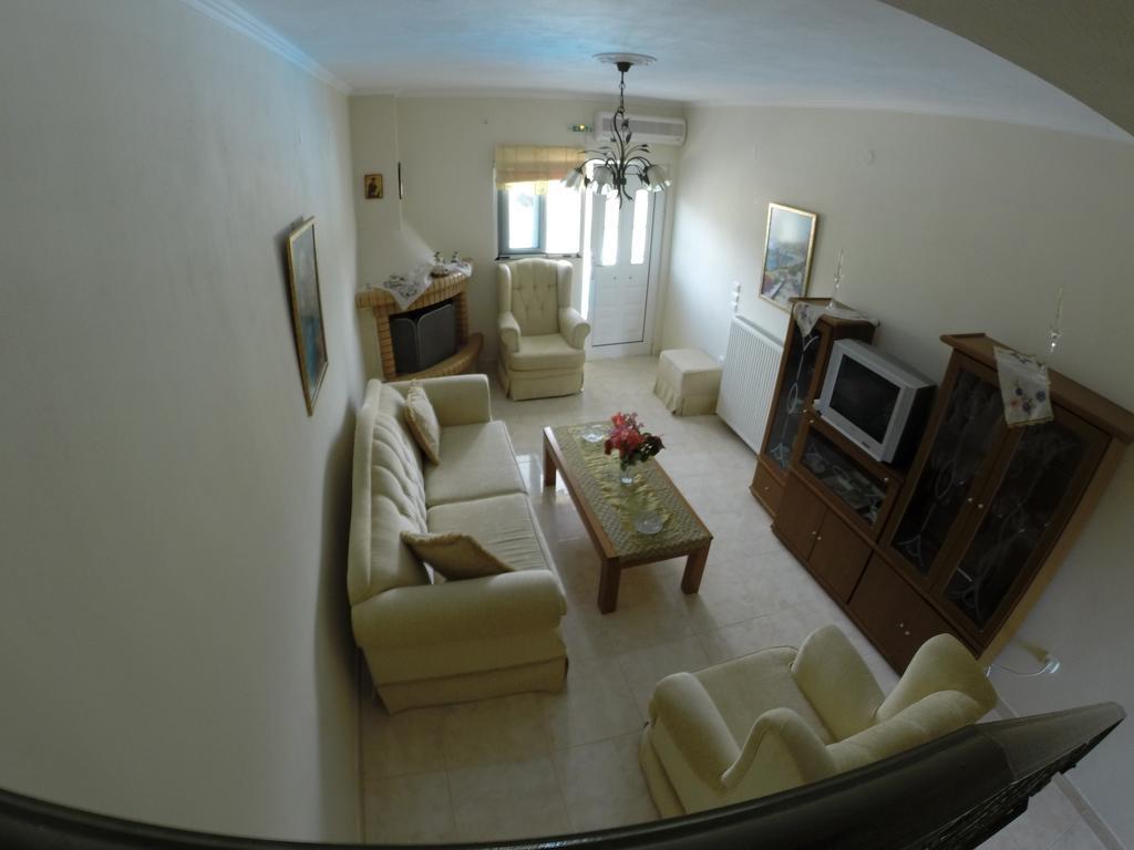 Irini'S Villa Аргостолион Номер фото